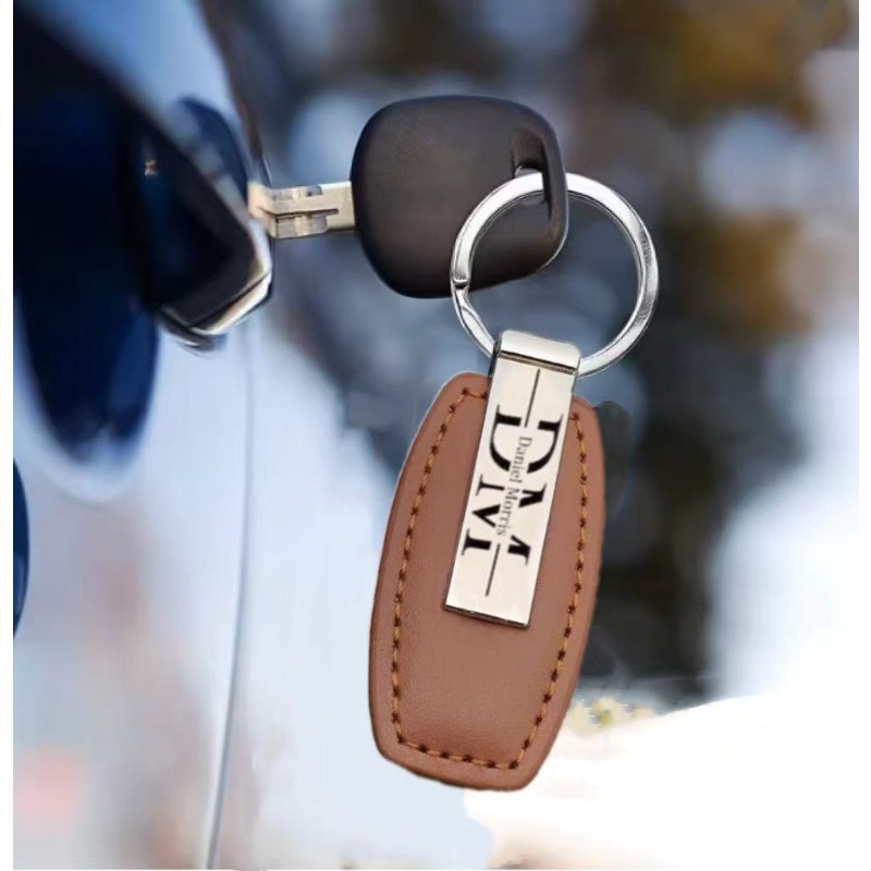 Personalized Leather Keychain  - Car Accessories Name บทวิจารณ์และราคา
